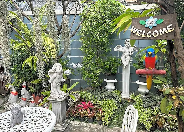 Hotel Baan Fahsai 4*
